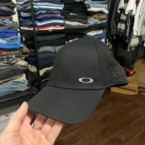 Oakley Jet Black Men's Hat